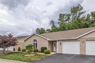 565 Sunview Cir, Derry Township, PA 15650 - Photo 2