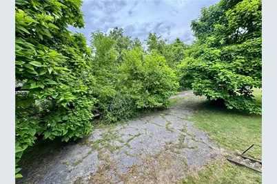 421 McGeary Ave, Monessen, PA 15062 - Photo 28