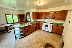 421 McGeary Ave, Monessen, PA 15062 - Photo 12