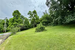 421 McGeary Ave, Monessen, PA 15062 - Photo 32