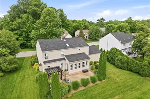 110 Neshannock Trails Dr, Neshannock Township, PA 16105 - Photo 4