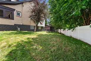 2329 Spokane Ave, Pittsburgh, PA 15210 - Photo 22