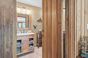 129 Chestnut Hl Ln, Seven Springs, PA 15622 - Photo 34