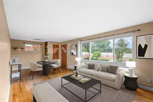 1654 Hollyrood Rd, Pittsburgh, PA 15227 - Photo 4