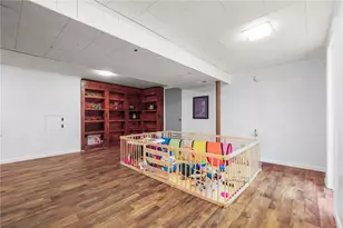 1654 Hollyrood Rd, Pittsburgh, PA 15227 - Photo 26