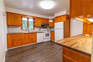 213 Plum St, Pittsburgh, PA 15239 - Photo 10