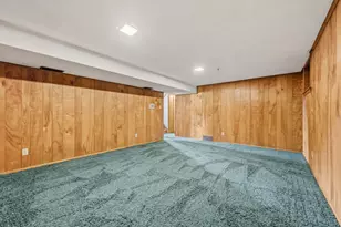 8244 Coach Ct, Pittsburgh, PA 15101 - Photo 30