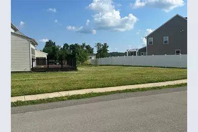 2932 Pinnacle Dr, South Fayette, PA 15057 - Photo 4