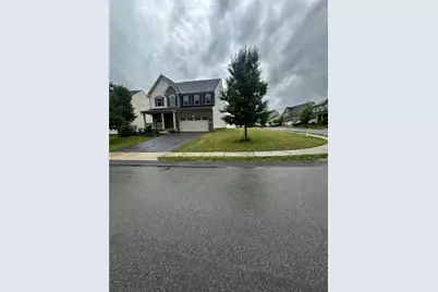 2932 E Pinnacle Dr, South Fayette, PA 15057 - Photo 1