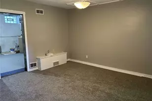 1108 Brabec St, Pittsburgh, PA 15212 - Photo 10