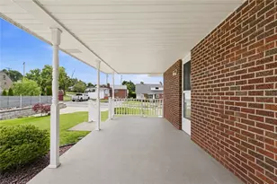 1216 Eleventh Ave, Harrison Township, PA 15065 - Photo 2