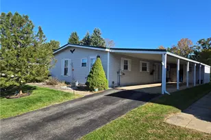 405 Vista Ln, Murrysville, PA 15668 - Photo 2