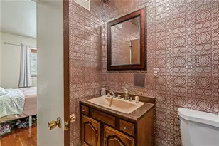 437 S Aiken Ave, Friendship Park, PA 15232 - Photo 8