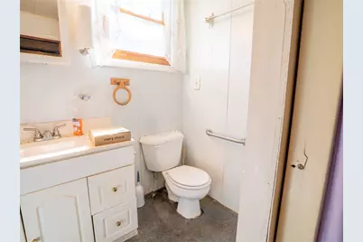 180 Ahrensville Rd, Moon-Crescent Township, PA 16301 - Photo 20
