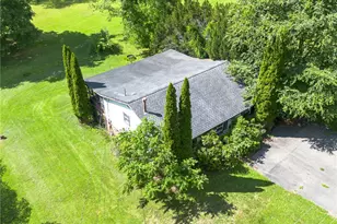 180 Ahrensville Rd, Moon-Crescent Township, PA 16301 - Photo 4