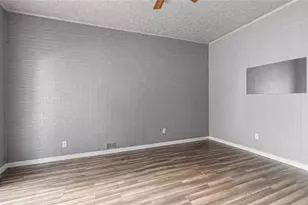 1111 Soles St, McKeesport, PA 15132 - Photo 2