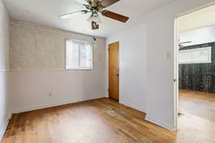 115 Elias Dr, Pittsburgh, PA 15235 - Photo 18