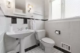 527 E McMurray Rd, Peters Township, PA 15317 - Photo 16