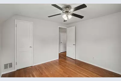 5368 Orchard Hill Dr, Pittsburgh, PA 15236 - Photo 16