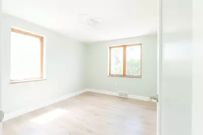 66 School, Green Tree, PA 15220 - Photo 10