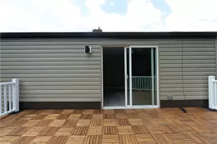 66 School, Green Tree, PA 15220 - Photo 6
