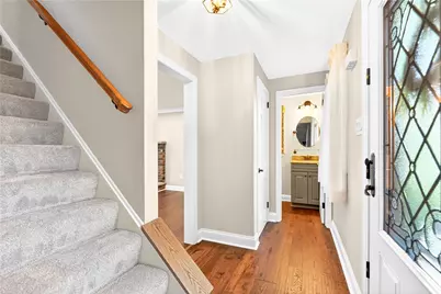 2545 Matterhorn Dr., Pittsburgh, PA 15090 - Photo 6