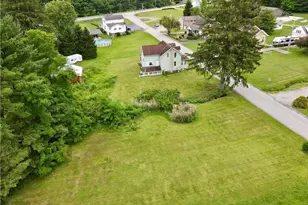 114 Stewarton Rd, Springfield Township, PA 15464 - Photo 10