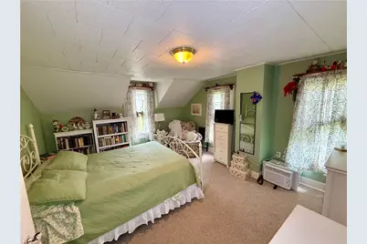 114 Stewarton, Springfield Township, PA 15464 - Photo 34