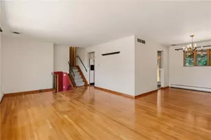 198 Longvue Dr, Ross Twp, PA 15237 - Photo 12