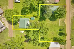 36041 Carter Ave, Canadohta Lake, PA 16438 - Photo 4