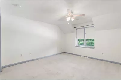 5848 Brian Dr, Bethel Park, PA 15102 - Photo 34