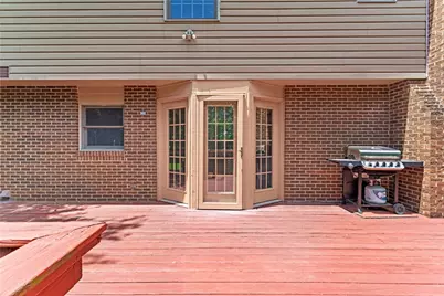 5848 Brian Dr, Bethel Park, PA 15102 - Photo 18