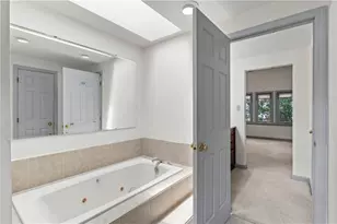 5848 Brian Dr, Bethel Park, PA 15102 - Photo 32