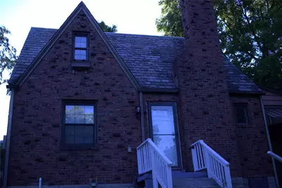 230 Broadway Dr, Pittsburgh, PA 15236 - Photo 1