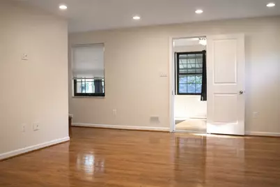 230 Broadway Dr, Pittsburgh, PA 15236 - Photo 8