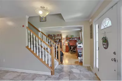 306 Providence Dr, Marshall, PA 15090 - Photo 4