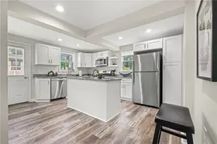 2062 Elmbrook Ln, Scott Township, PA 15243 - Photo 20