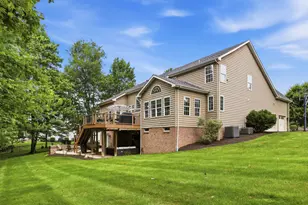 1429 Mystic Valley Dr, Pittsburgh, PA 15143 - Photo 38