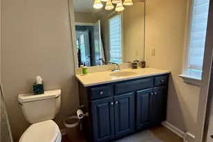 1817 Constitution Blvd, Adams Township, PA 16059 - Photo 24
