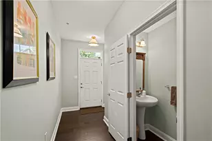 98 Kensington Dr, Ohio Township, PA 15237 - Photo 8