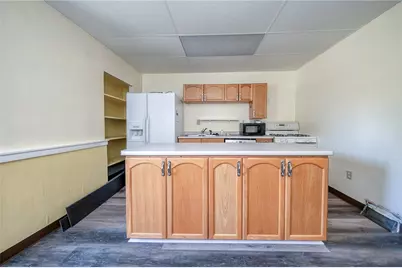 311 Sweetbriar St, Pittsburgh, PA 15211 - Photo 8