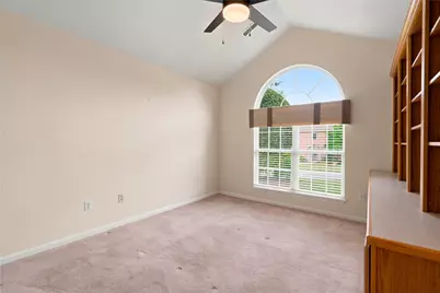 1701 Heather Heights Dr, Moon/Crescent Twp, PA 15046 - Photo 20