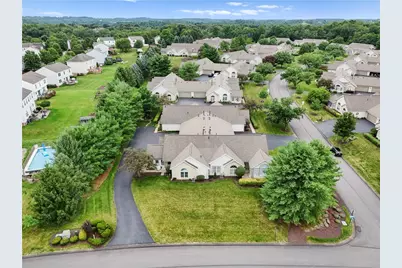 1701 Heather Heights Dr, Moon/Crescent Twp, PA 15046 - Photo 34