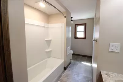 100 Nassau St, Uniontown, PA 15401 - Photo 8