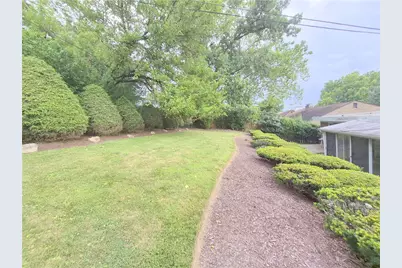 1247 Lakemont Drive, Pittsburgh, PA 15243 - Photo 30