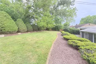 1247 Lakemont Dr, Pittsburgh, PA 15243 - Photo 30