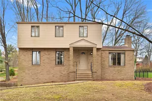3928 Murry Highlands Cir, Murrysville, PA 15668 - Photo 2