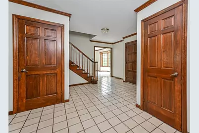 2528 Riva Ridge, Pittsburgh, PA 15090 - Photo 6