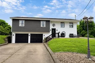 694 6th St, Taylor Township, PA 16160 - Photo 1