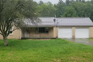 5586 Doc Walker Rd, Perry Twp, PA 16049 - Photo 2